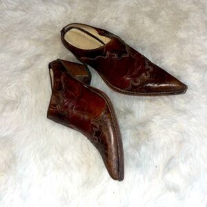 Corral Boots | Western Hand Tooled Brown Cordovan slip on Mules Vegas boot | 9.5